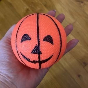 Halloween Basketball bouncing ball